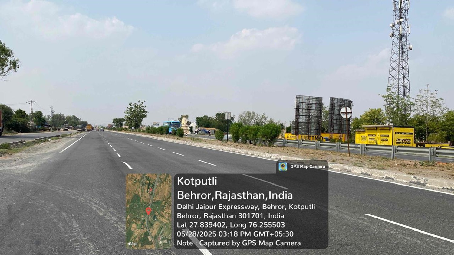 Hoarding image 102
